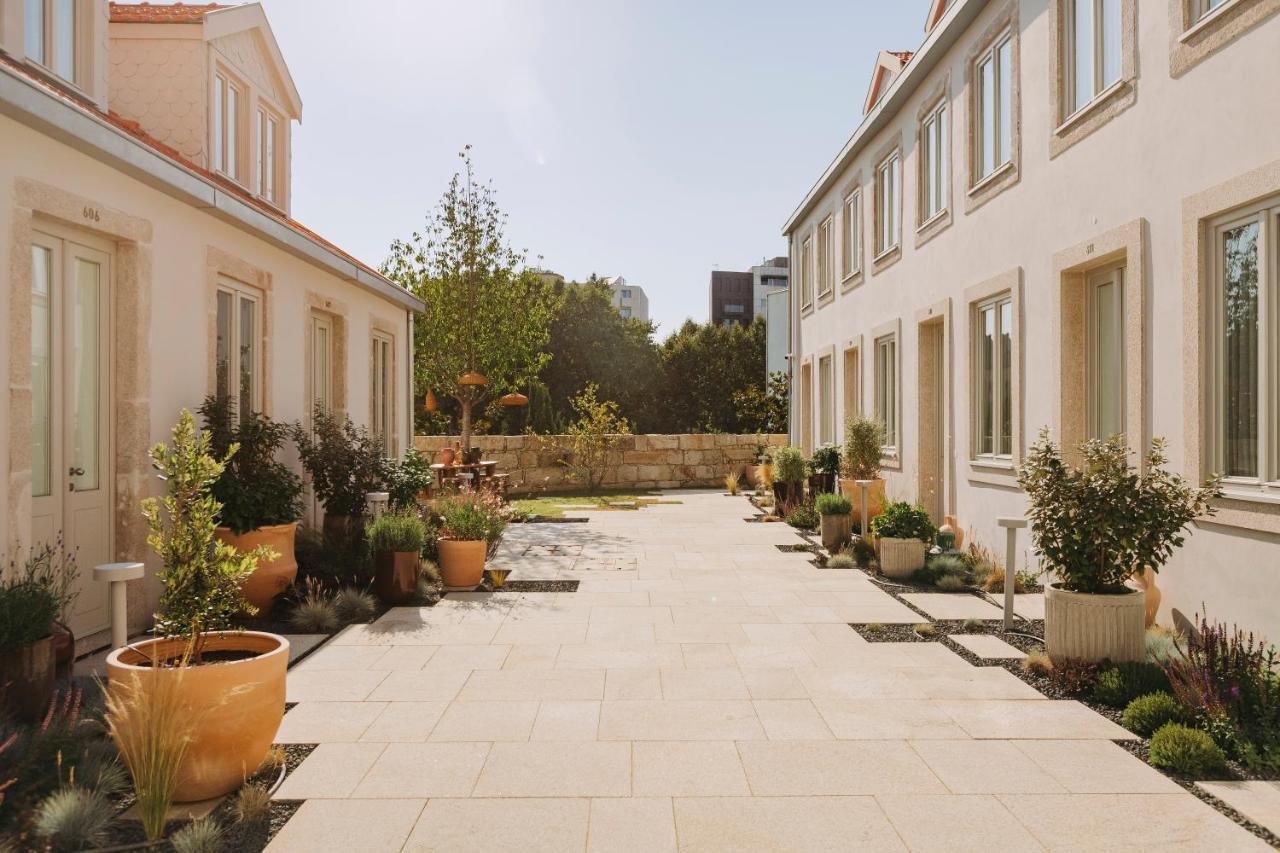 Village Aparthotel By Boa Porto Exterior photo The courtyard of the German National Academy of Sciences, Leopoldina, Halle/Saale