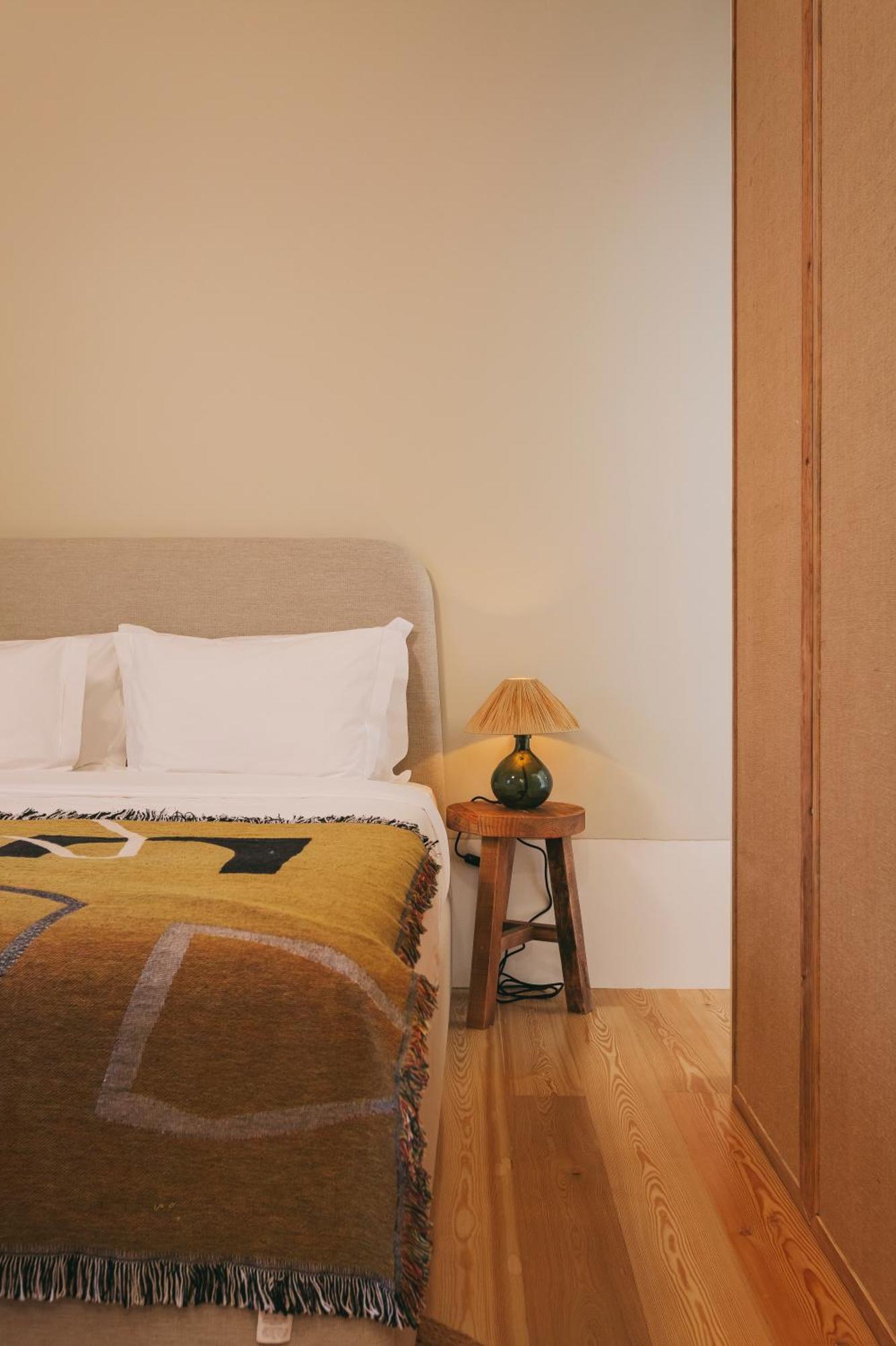 Village Aparthotel By Boa Porto Room photo A bedroom at the hotel
